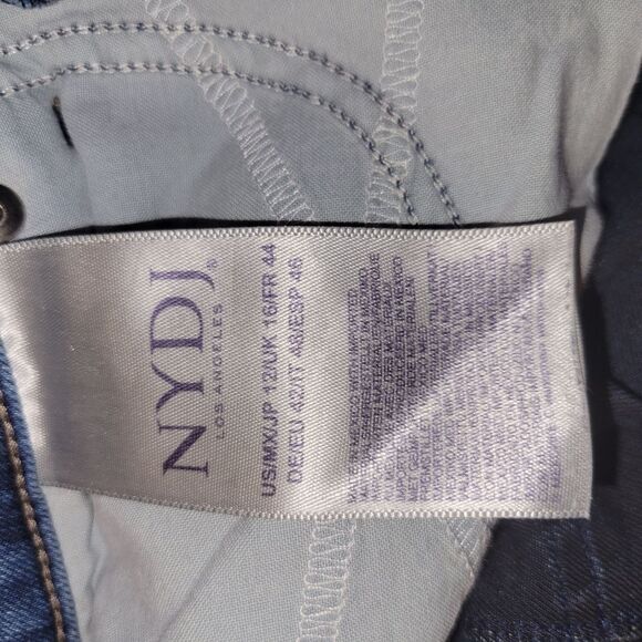 NYDJ Blue Jeans AMI UPLIFT LIFTXTUCK TECHNOLOGY SIZE 12 - Picture 6 of 6